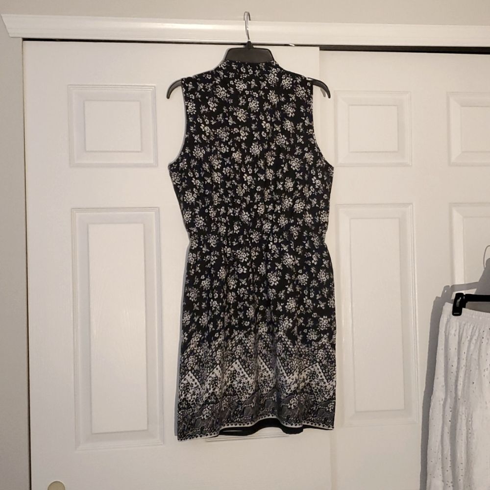 Speed Control Black and White Sleeveless Lightweight Dress Size L - Picture 4 of 8
